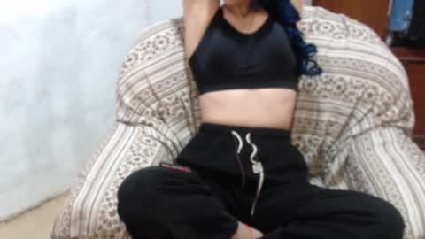 shanyflores5 online show from February 2026 11:55:01 PM