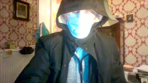 Snapshot of shapelyhelm1 chatting on December 2024 12:19:01 AM shapelyhelm1 online show from December 2024 12:19:01 AM