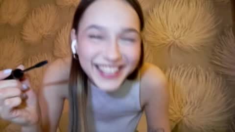 Alica online show from December 2025 01:20:02 PM