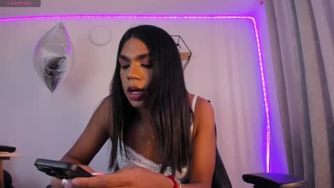 sharick lovee    online show from January 2025 09:20:01 PM