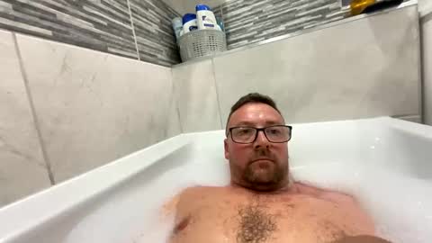 Snapshot of sharksboy16 chatting on December 2024 06:38:02 PM Sharksboy online show from December 2024 06:38:02 PM