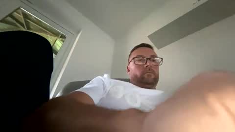 Snapshot of sharksboy16 chatting on December 2024 02:42:02 PM Sharksboy online show from December 2024 02:42:02 PM