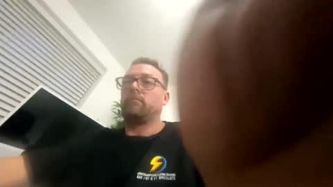 Snapshot of sharksboy16 chatting on February 2026 06:36:02 AM Sharksboy online show from February 2026 06:36:02 AM