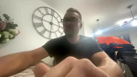 Snapshot of sharksboy16 chatting on February 2026 05:27:01 AM Sharksboy online show from February 2026 05:27:01 AM