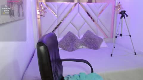 Sharllote online show from June 2026 07:59:01 PM