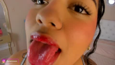 Sharlot online show from July 2026 01:26:01 PM