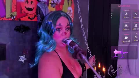 Snapshot of sharlotthe_bigass chatting on October 2025 01:36:02 AM sharlotthe_bigass online show from October 2025 01:36:02 AM