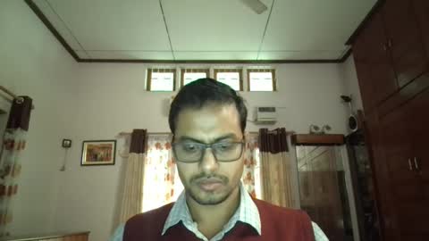 Snapshot of sharmamanxyz chatting on January 2025 09:15:01 AM sharmamanxyz online show from January 2025 09:15:01 AM