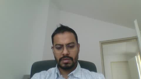 Snapshot of sharmamanxyz chatting on October 2025 10:08:02 AM sharmamanxyz online show from October 2025 10:08:02 AM