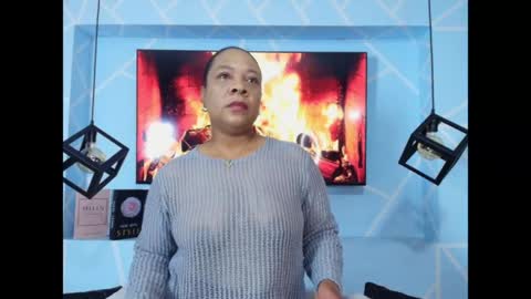 Sharon Noa online show from June 2026 02:08:01 PM