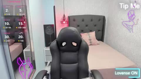 M A G N O  online show from October 2025 12:45:02 PM