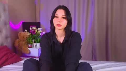 sharonbrowns online show from April 2026 05:37:01 PM