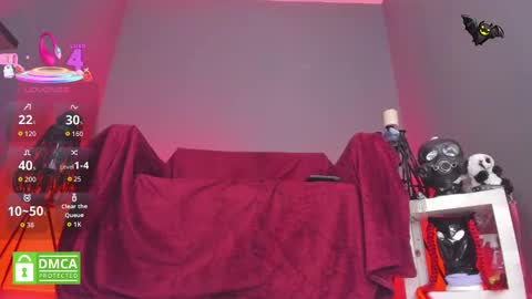 Snapshot of sharoon_gold chatting on October 2025 08:17:02 PM Your mistress Sharon online show from October 2025 08:17:02 PM