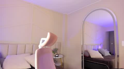 SHAROON online show from April 2026 12:34:02 PM