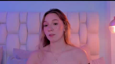 Shantall online show from October 2025 02:36:02 AM