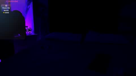 Lady Shauna online show from November 2025 04:01:02 AM