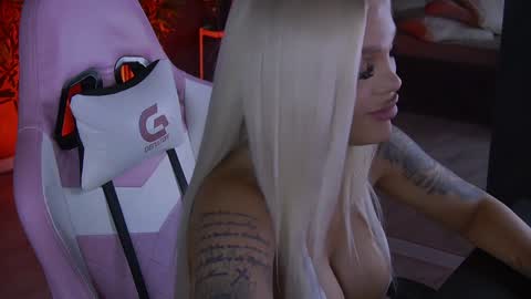 shayblonde online show from January 2025 12:57:02 AM