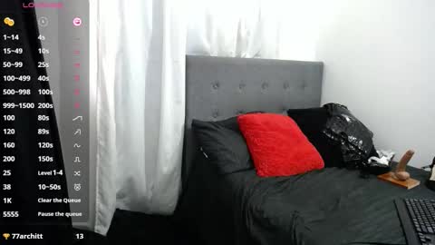 shayla_10 online show from October 2025 11:10:02 AM