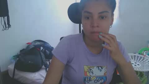 Shayna online show from June 2026 06:43:01 PM