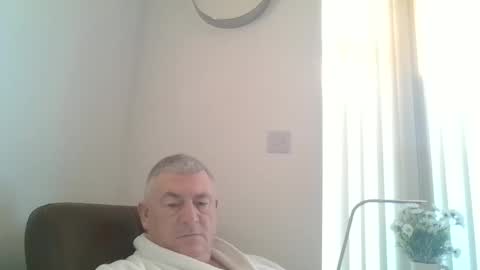 Snapshot of she52 chatting on December 2024 08:19:02 AM she52 online show from December 2024 08:19:02 AM