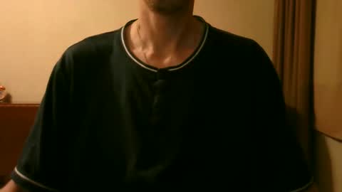 Snapshot of shedevr02 chatting on September 2025 05:12:02 PM Roger online show from September 2025 05:12:02 PM