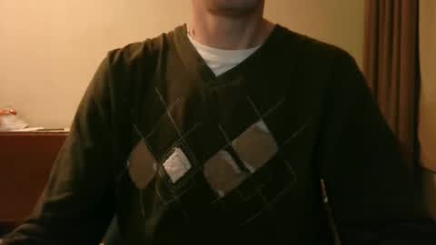 Snapshot of shedevr02 chatting on September 2025 05:03:01 PM Roger online show from September 2025 05:03:01 PM