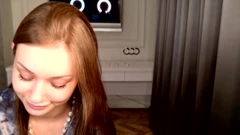 SHEILA online show from May 2026 09:31:02 PM