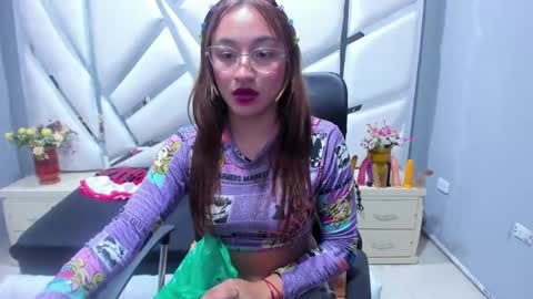 sheilly_anal online show from February 2025 01:57:01 AM