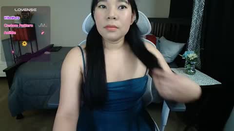 Snapshot of sheilyn_smith chatting on February 2026 05:14:02 AM sheilyn_smith online show from February 2026 05:14:02 AM