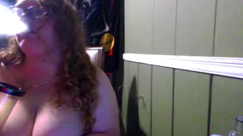 Red online show from July 2026 02:06:02 AM