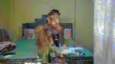 Snapshot of shelia420715 chatting on January 2025 08:29:01 PM shelia420715 online show from January 2025 08:29:01 PM