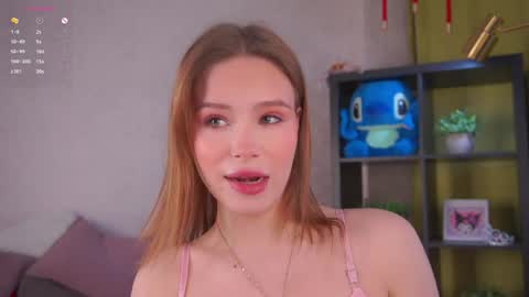 Snapshot of sheliamuyres chatting on April 2026 02:20:02 AM Lina online show from April 2026 02:20:02 AM