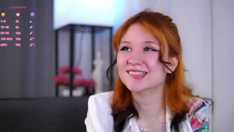 Snapshot of sheliamuyres chatting on April 2026 02:56:01 PM Lina online show from April 2026 02:56:01 PM