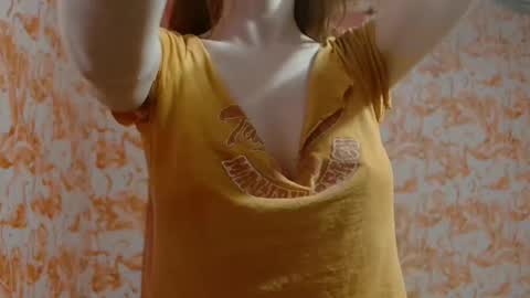 Erika online show from January 2026 01:42:02 AM