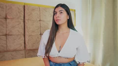  Transmission schedule Monday - Friday 715 am to 200 pm time Colombia  online show from February 2026 12:10:02 PM