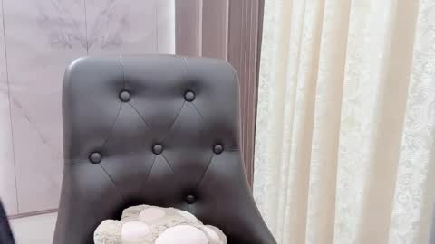 Shelly online show from April 2026 01:28:01 AM