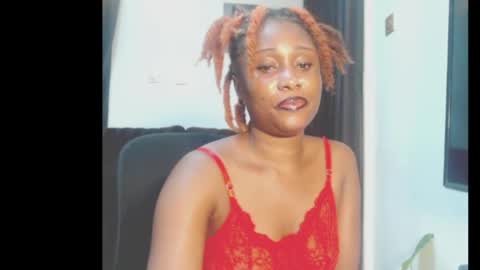 Snapshot of shena_xnomy chatting on June 2026 06:22:02 AM Favour online show from June 2026 06:22:02 AM