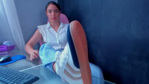 .. Sherilk .. online show from February 2025 04:07:01 PM