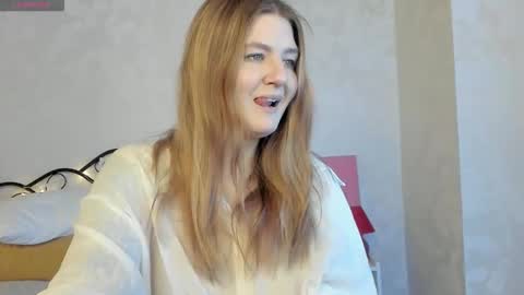 Snapshot of sherritate chatting on December 2025 01:22:02 AM Sherri online show from December 2025 01:22:02 AM