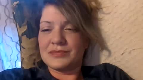 Snapshot of sheseemsinnocent chatting on January 2025 01:11:01 PM sheseemsinnocent online show from January 2025 01:11:01 PM