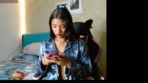 Snapshot of sheyla_and_criss chatting on March 2026 12:23:01 PM Sheyla and Criss online show from March 2026 12:23:01 PM