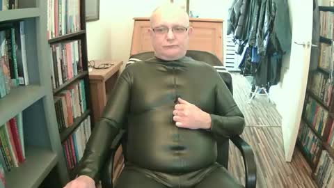 Shiny Gary online show from February 2026 01:07:01 PM