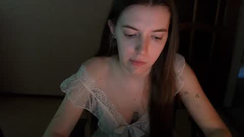 shiraha___rafieru online show from July 2026 01:57:01 PM