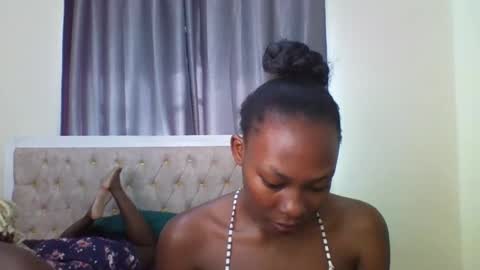 Snapshot of shireline_ chatting on February 2025 07:45:02 AM Shireline online show from February 2025 07:45:02 AM