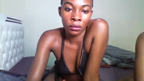 Snapshot of shireline_ chatting on February 2025 11:07:02 AM Shireline online show from February 2025 11:07:02 AM