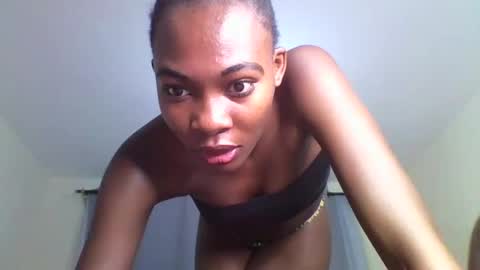Snapshot of shireline_ chatting on February 2025 06:44:01 PM Shireline online show from February 2025 06:44:01 PM