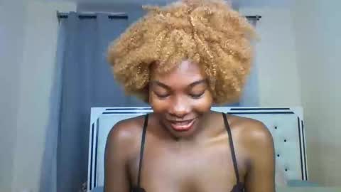 Snapshot of shireline_ chatting on March 2025 09:15:01 PM Shireline online show from March 2025 09:15:01 PM