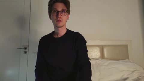 Matthew online show from March 2026 08:52:01 PM