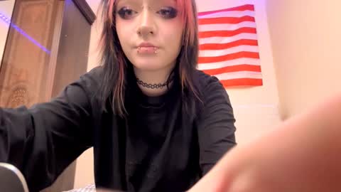 Snapshot of shirleyboulet chatting on February 2026 08:36:02 PM Luna online show from February 2026 08:36:02 PM