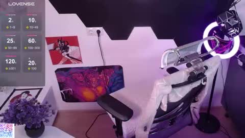 shiromy_ online show from July 2026 05:33:02 PM